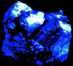 SCP-059 방사성 광물 - 푸른 빛을 내는 방사성 광물