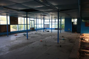 SCP-083 폐가의 두 얼굴 - 버려진 건물 내부