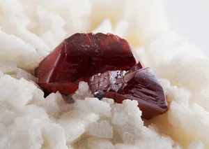 SCP-093 붉은 바다 물체 - 진사(辰砂)와 유사한 붉은 광물